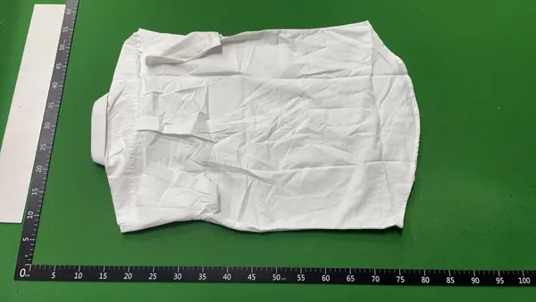 White Short-Sleeve Oxford Button-Down Shirt — warehouse QC photo 3
