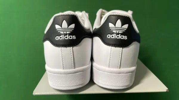 White Leather Shell Toe Low-Top Sneakers (35.5–45) — warehouse QC photo 3