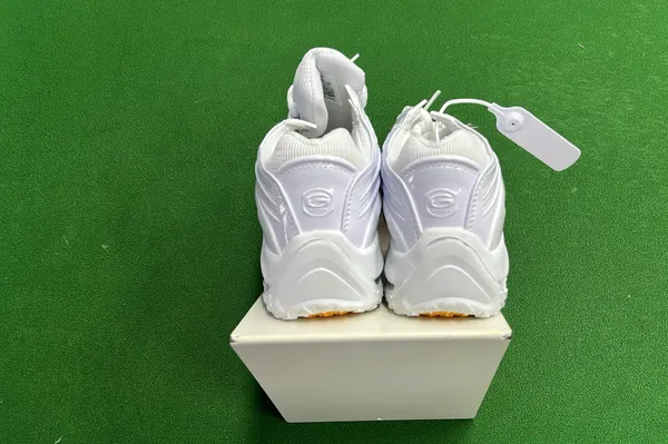All White Ripple Panel Low Top Sneakers — warehouse QC photo 3