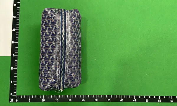Chevron Print Zip Cosmetic Pouch Bag — warehouse QC photo 6