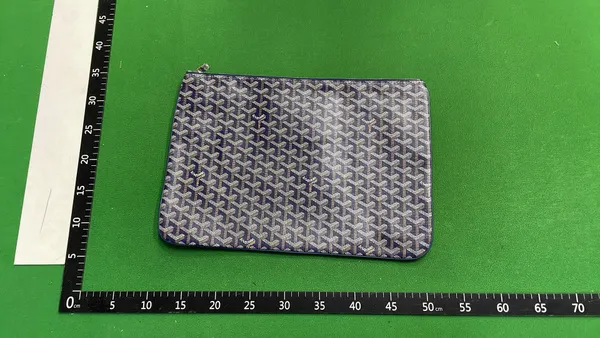 Chevron Print Flat Zip Pouch Clutch — warehouse QC photo 2