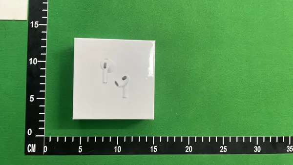 White Wireless Earbuds And Over-Ear Headphones — warehouse QC photo 4