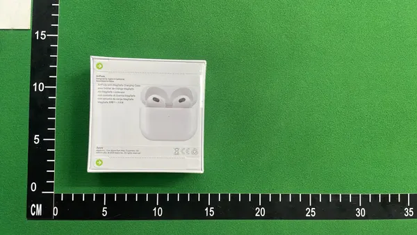 White Wireless Earbuds And Over-Ear Headphones — warehouse QC photo 5