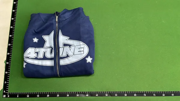 Navy Zip Up Hoodie With Star Graphic — warehouse QC photo 4