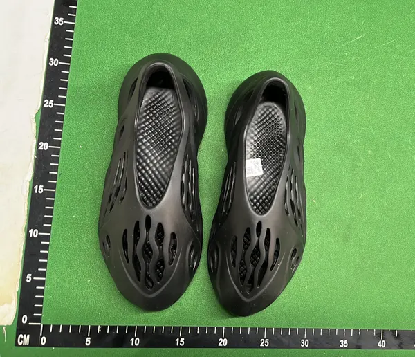 Molded Foam Clogs With Cutout Vents (Grey) — warehouse QC photo 6