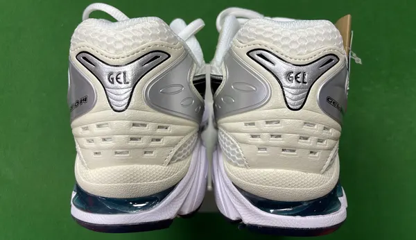 Chunky Retro Running Sneakers With Visible Heel Unit (#3) — warehouse QC photo 3