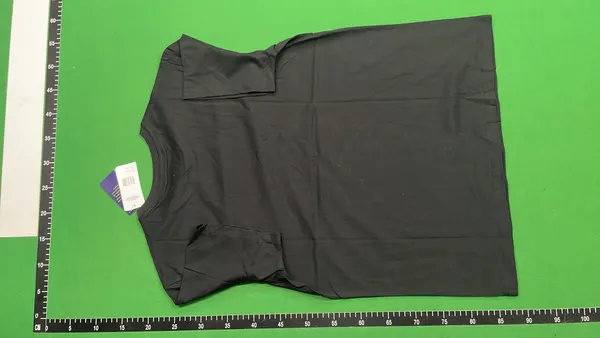 Black Cotton T-Shirt With Embroidered Chest Logo — warehouse QC photo 3