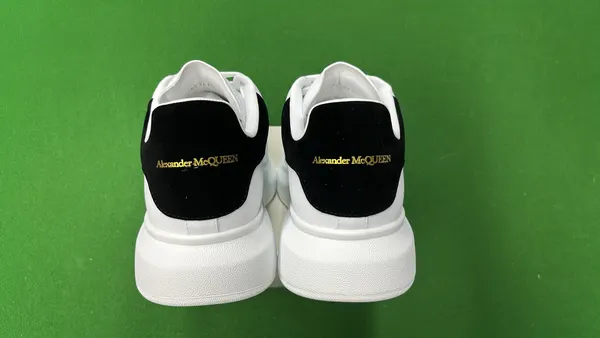 White Leather Platform Sneakers With Contrast Heel — warehouse QC photo 3