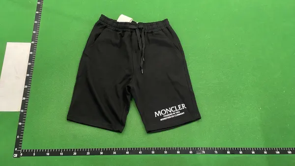 Black Sweat Shorts With Vertical Leg Print — warehouse QC photo 6