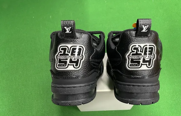 Chunky Skate Sneakers With Layered Panel Overlays — warehouse QC photo 3