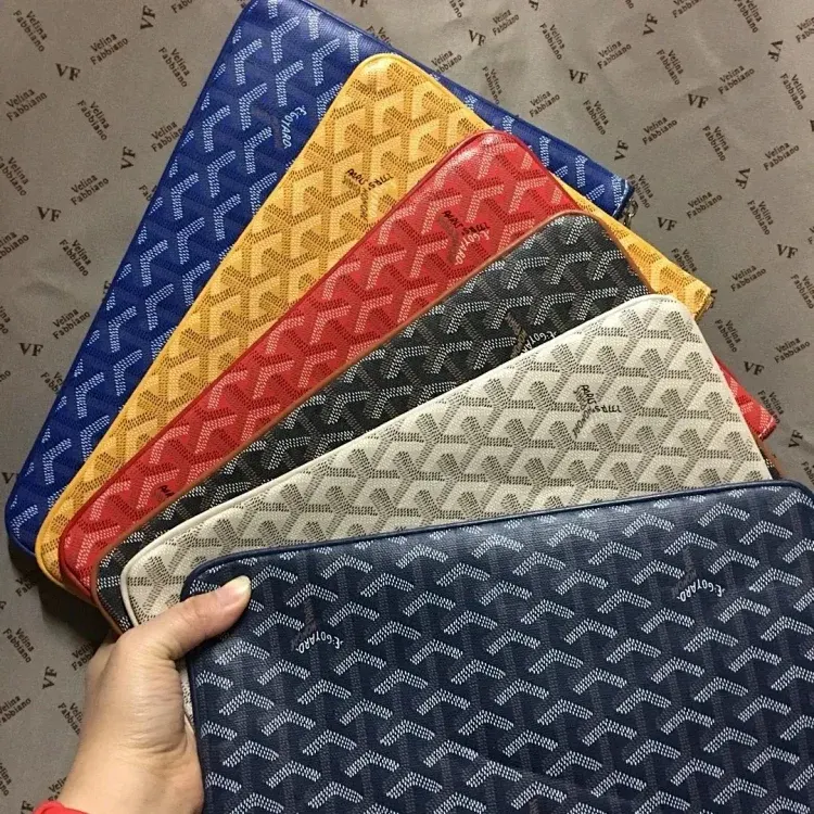 Chevron Print Zip Clutch Pouch Bag — merchant catalogue photo
