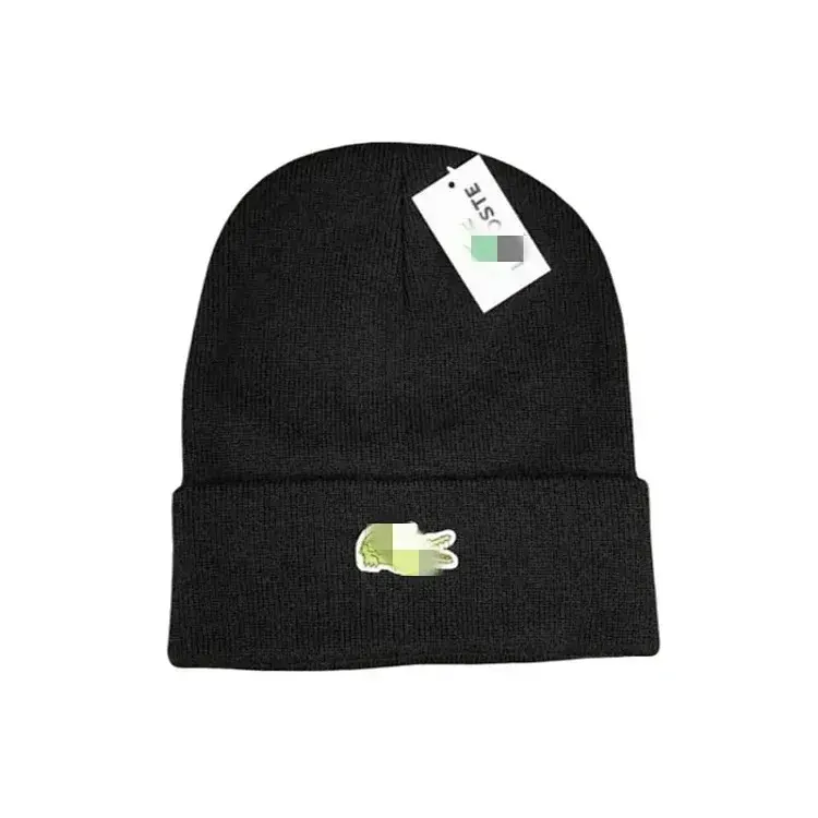 Black Ribbed Cuffed Knit Beanie — merchant catalogue photo