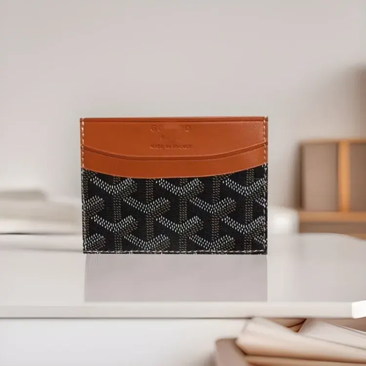 Tan And Black Chevron Print Card Holder — merchant catalogue photo