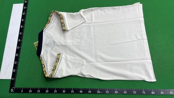 Cream Polo Shirt With Navy Contrast Collar — warehouse QC photo 3