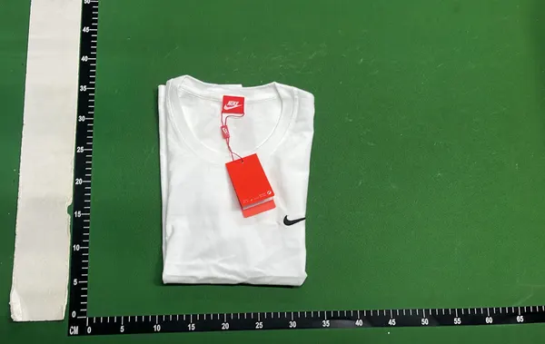 Black Crew Neck T-Shirt With Chest Logo — warehouse QC photo 4