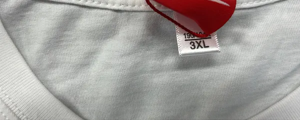 White Crewneck T-Shirt With Embroidered Chest Logo — warehouse QC photo 5