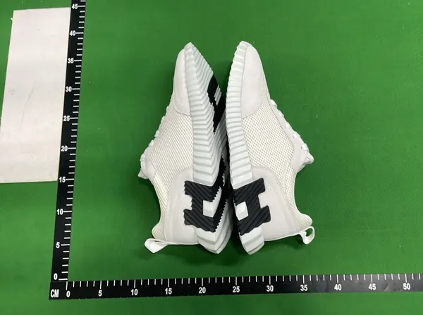 White Leather Sneakers With Ridged Wave Sole — warehouse QC photo 5