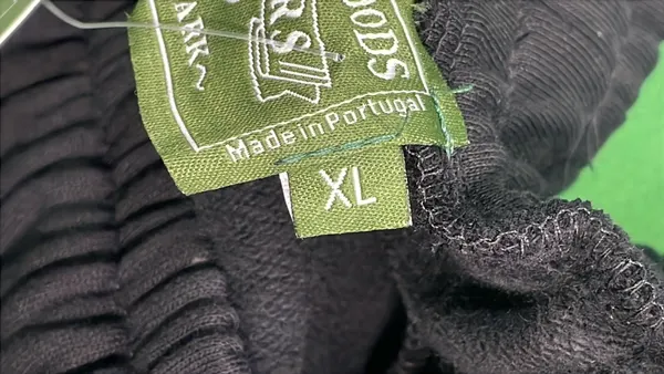 Black Shorts With Grey Puff Floral Print — warehouse QC photo 1