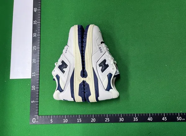White Leather Low-Top Court Sneakers (#3) — warehouse QC photo 5