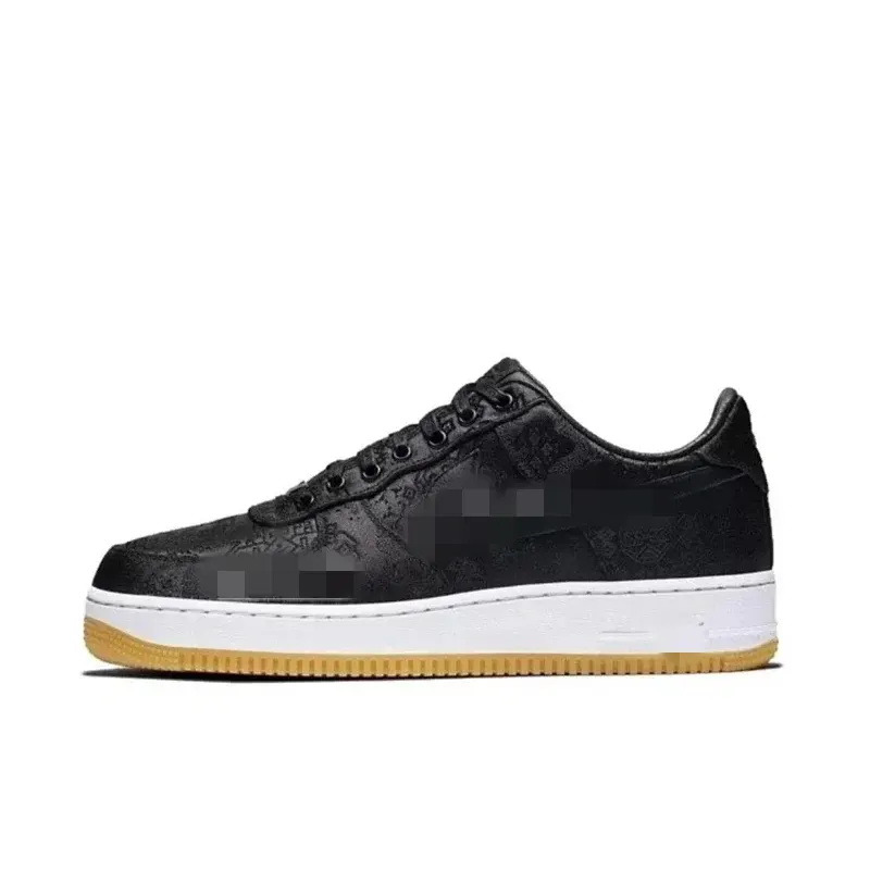 White And Black Leather Low-Top Sneakers (#4) — merchant catalogue photo