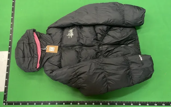 Black Hooded Puffer Jacket With Contrast Lining — warehouse QC photo 2