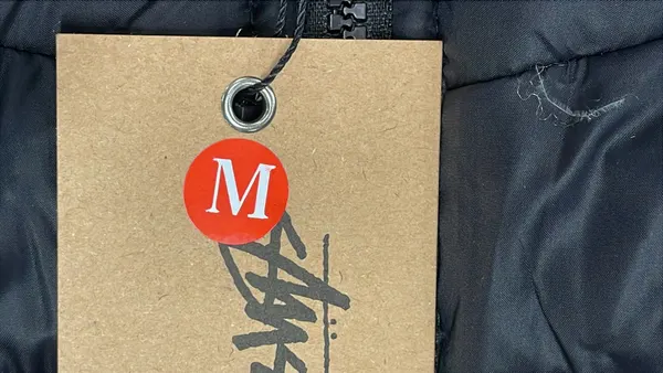 Black Hooded Puffer Jacket With Contrast Lining — warehouse QC photo 5