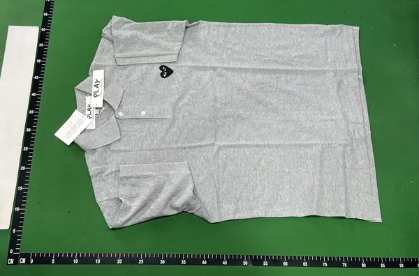Grey Short-Sleeve Polo Shirt With Chest Patch — warehouse QC photo 6