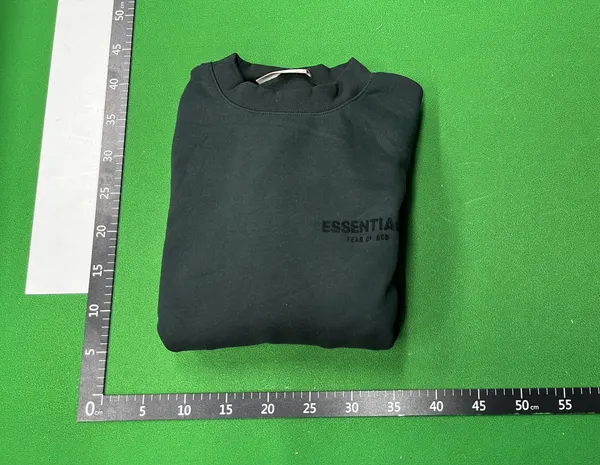 Heather Gray Crewneck Sweatshirt With Back Print — warehouse QC photo 4