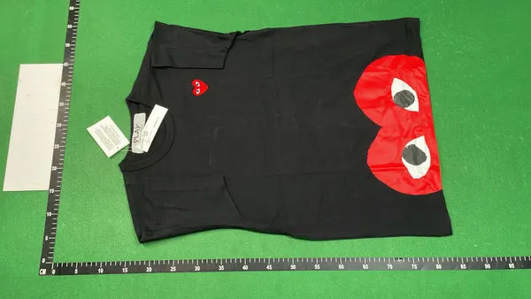 White Cotton Tee With Red Heart Print — warehouse QC photo 2