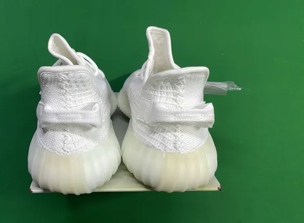 Knit Low-Top Runner Sneakers With Side Stripe — warehouse QC photo 3