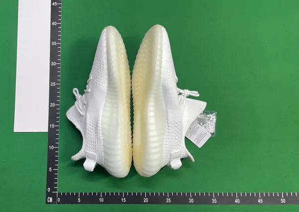 Knit Low-Top Runner Sneakers With Side Stripe — warehouse QC photo 4