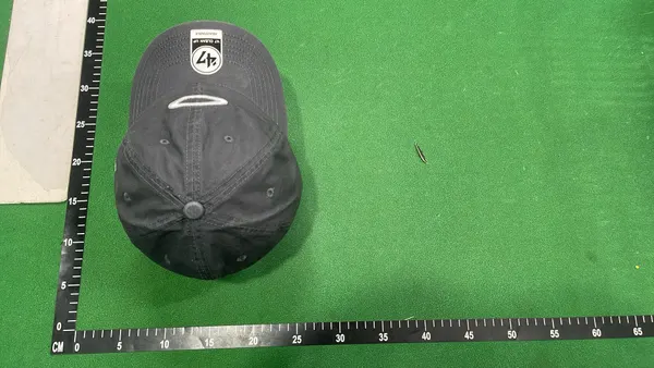 Black Washed Cotton Cap With Curved Brim — warehouse QC photo 5
