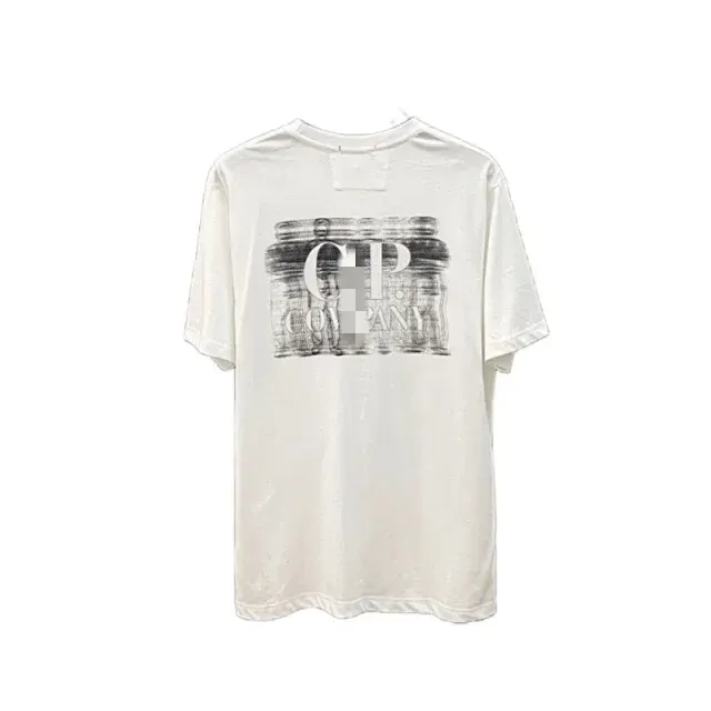 Short Sleeve T-Shirt With Graphic Chest Print — merchant catalogue photo