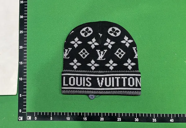Knit Beanie With Allover Floral Jacquard Pattern — warehouse QC photo 4