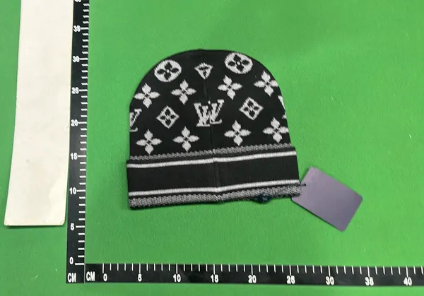 Knit Beanie With Allover Floral Jacquard Pattern — warehouse QC photo 5