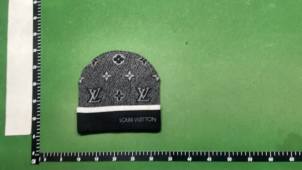 Monogram Knit Beanie And Scarf Set — warehouse QC photo 6