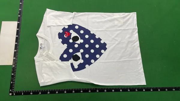 White Polka Dot Heart Print T-Shirt — warehouse QC photo 2