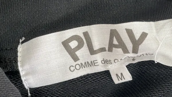 Turtleneck Sweatshirt With Heart Graphic Back Print — warehouse QC photo 5