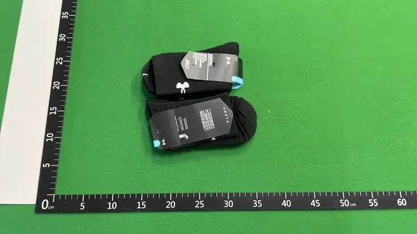 White Cushioned Crew Socks With Grey Heel — warehouse QC photo 6