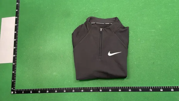 Half-Zip Long Sleeve Athletic Training Top — warehouse QC photo 4