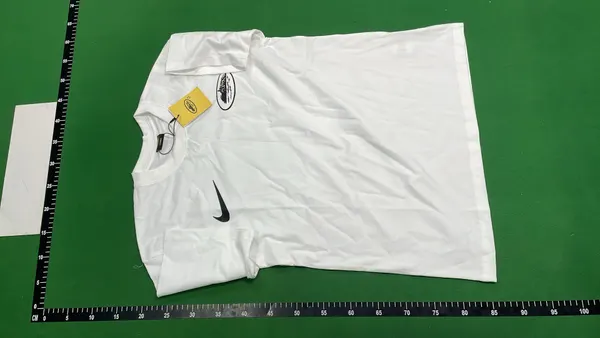 White T-Shirt With Pink Script Graphic Print — warehouse QC photo 2
