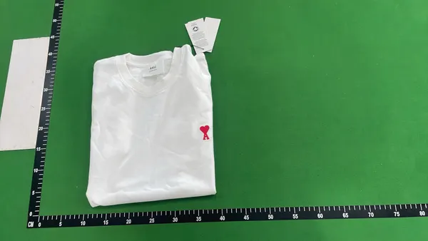 White Boxy T-Shirt With Red Heart Emblem — warehouse QC photo 4
