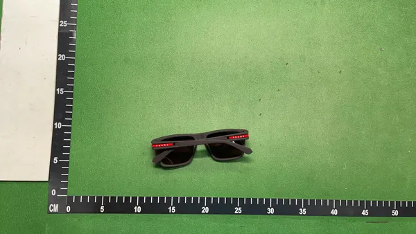 Black Square Frame Sunglasses With Red Accents — warehouse QC photo 5