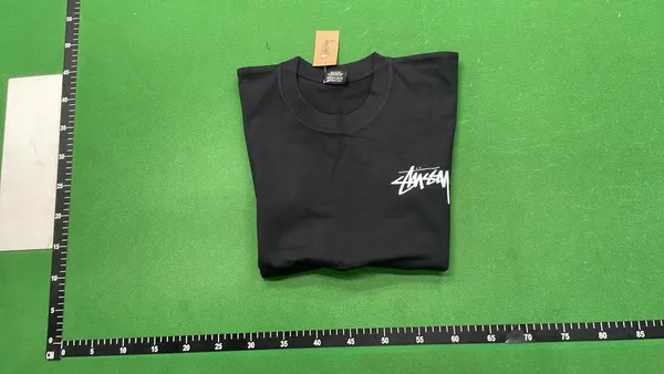 White Oversized Tee With Cracked Glass Print — warehouse QC photo 4