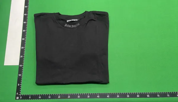 Oversized Gothic Script Print Cotton T-Shirt — warehouse QC photo 4