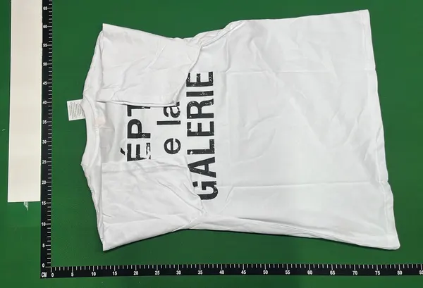 Black Washed Graphic Print Oversized T-Shirt — warehouse QC photo 3