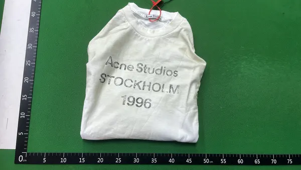 Dark Green Oversized Back-Print Pullover Hoodie — warehouse QC photo 4
