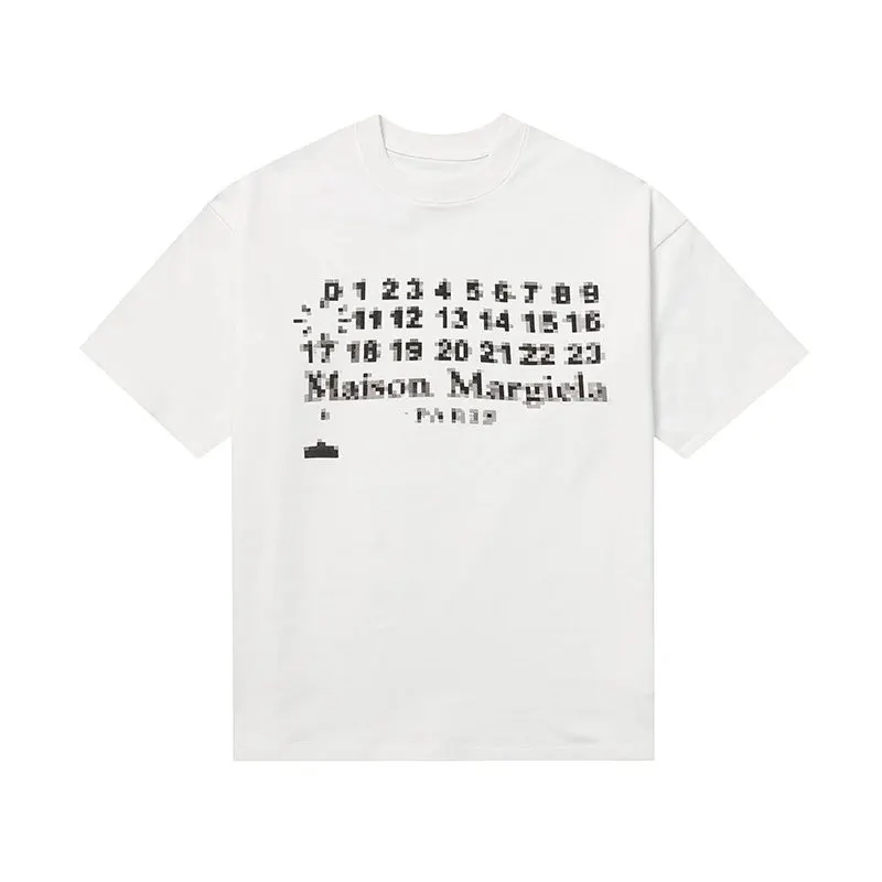 Black Numeral Print Crewneck T-Shirt (Grey) — merchant catalogue photo