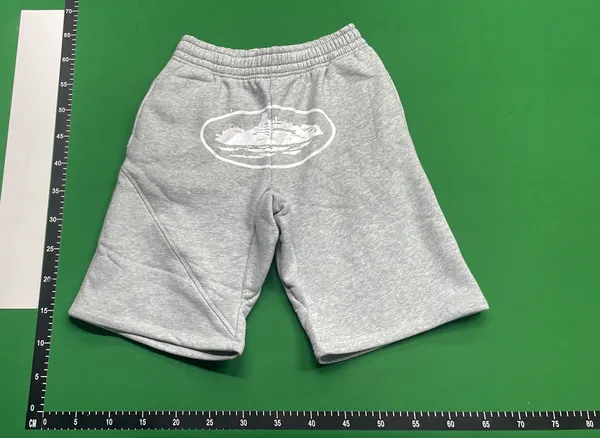 Fleece Sweat Shorts With Oval Graphic Print — warehouse QC photo 2