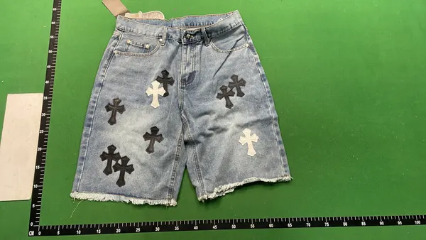 Baggy Denim Shorts With Cross Patch Appliques — warehouse QC photo 6